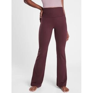 Athleta Spice Cabernet Studio Flare Leggings Women's XXS Yoga‎ Athleisure